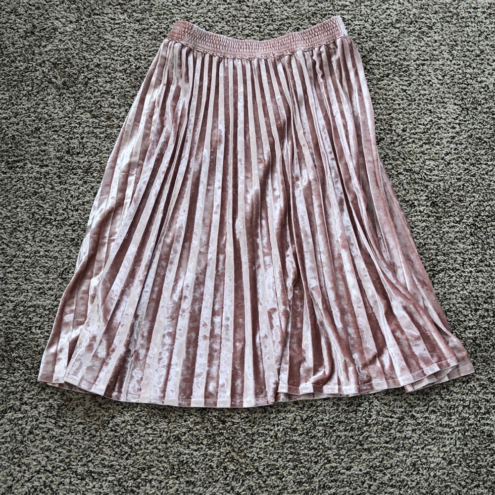 Blush, Velvet Skirt